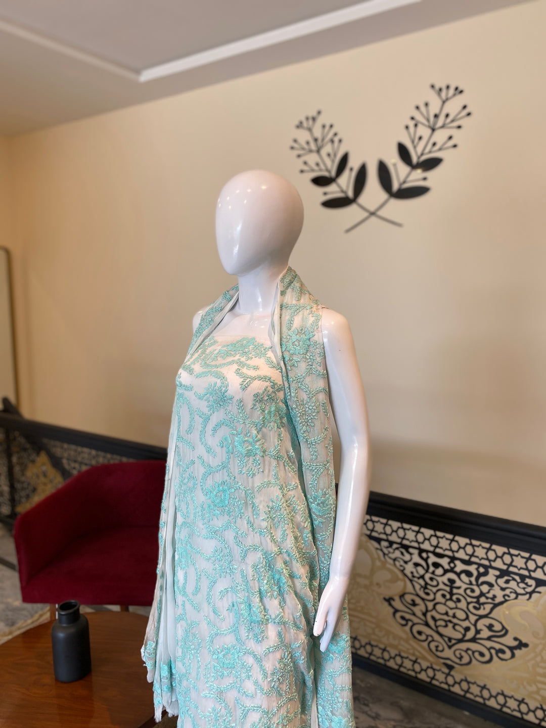 Unstitched 2pc Chiffon- Hand Embroided