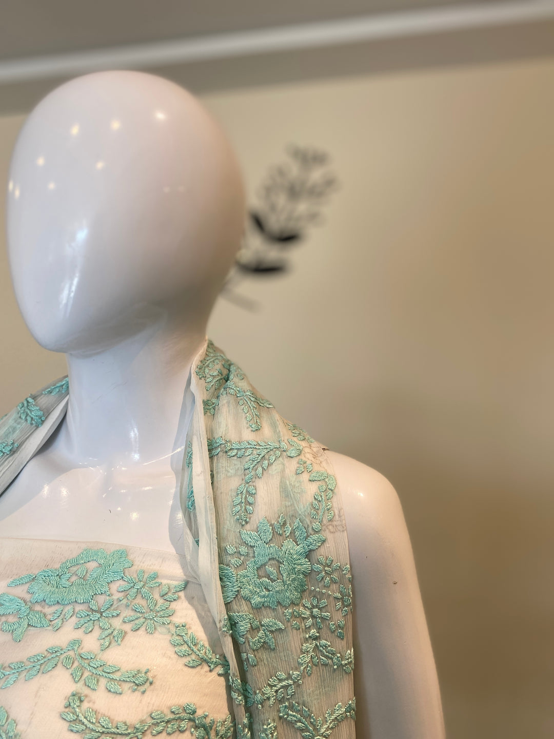 Unstitched 2pc Chiffon- Hand Embroided