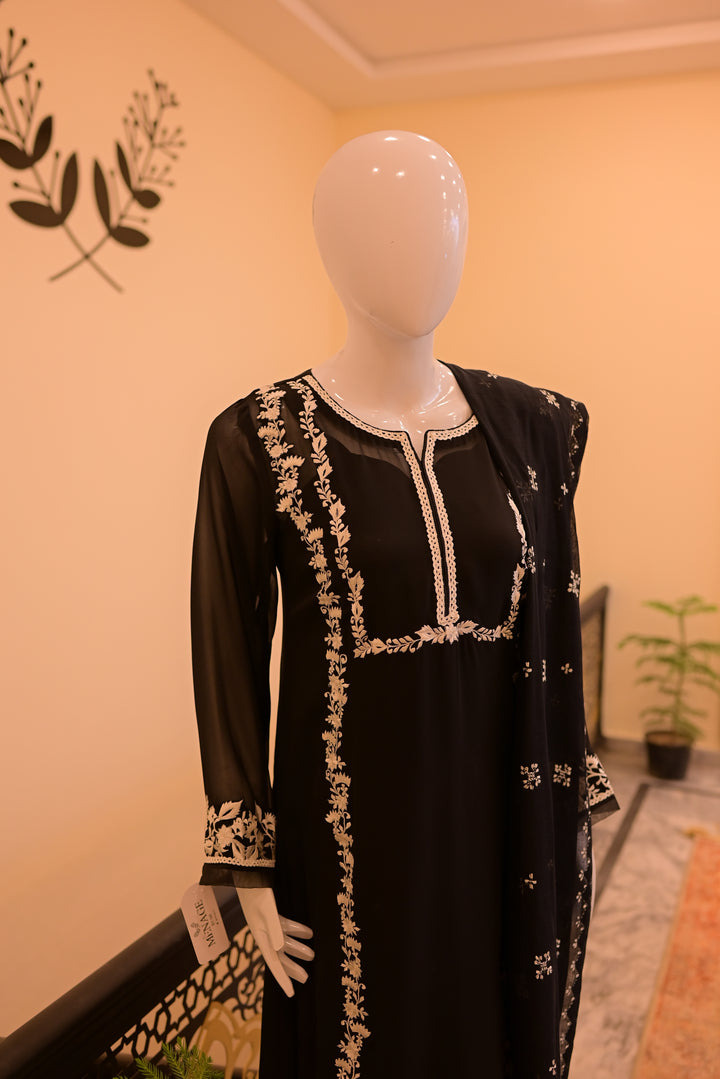 Black & White Chiffon shirt(Threadwork) + Black Cotton net dupatta