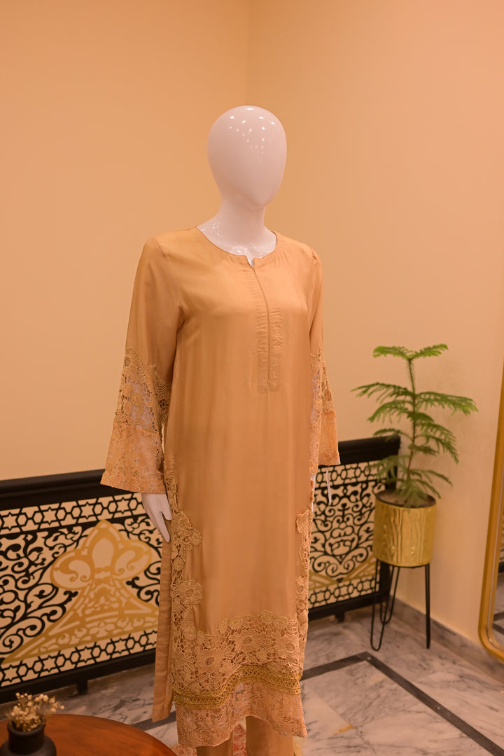 Stitched Silk 2pc cutwork-skin