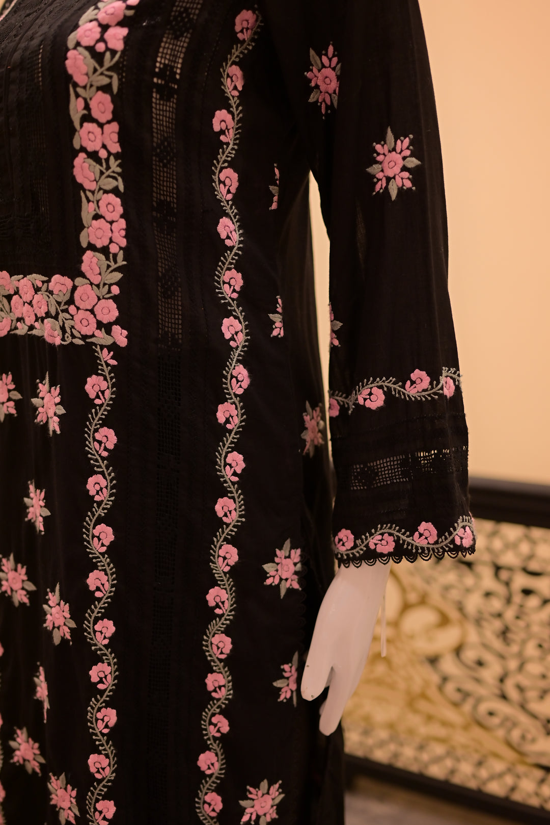 Stitched Shirt+Dupatta(sep) Lawn+Cotton Net Tarkashi-Black