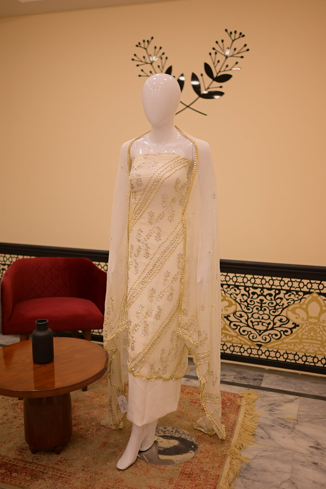 Unstitched 2pc Diamond Mukesh Gota-white